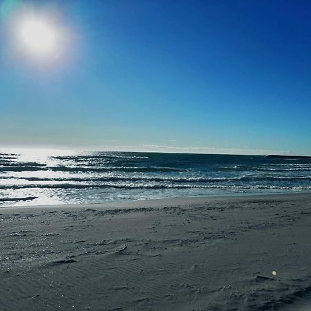 Appartement Calme A Deux Pas De La Mer Сен Мари де ла Мер Екстериор снимка